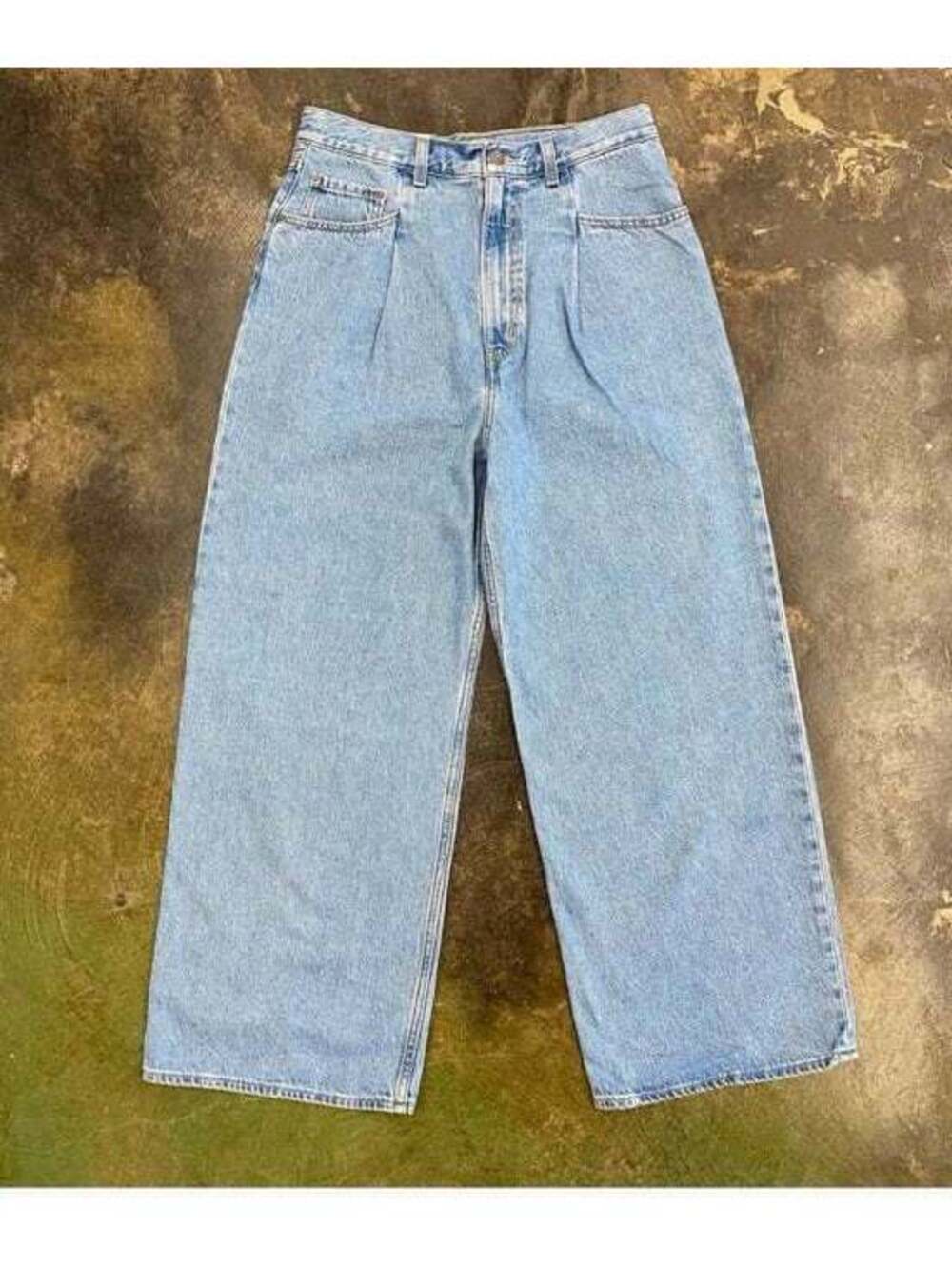 LEVI’S TAILORED HIGH LOOSE JEANS 808